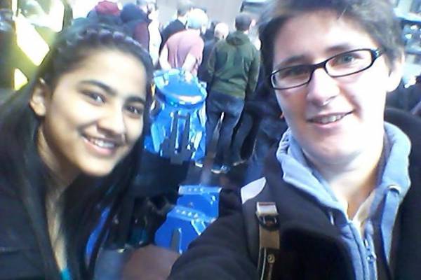 Two people posing at the Gadget show live.