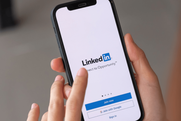 How To Boost Your LinkedIn Profile | Stemettes Zine