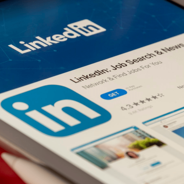 Build A Good Profile On LinkedIn | Stemettes Zine