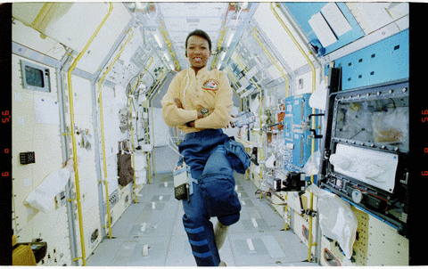 Meet Dr Mae Jemison - Mae in space | Stemettes Zine